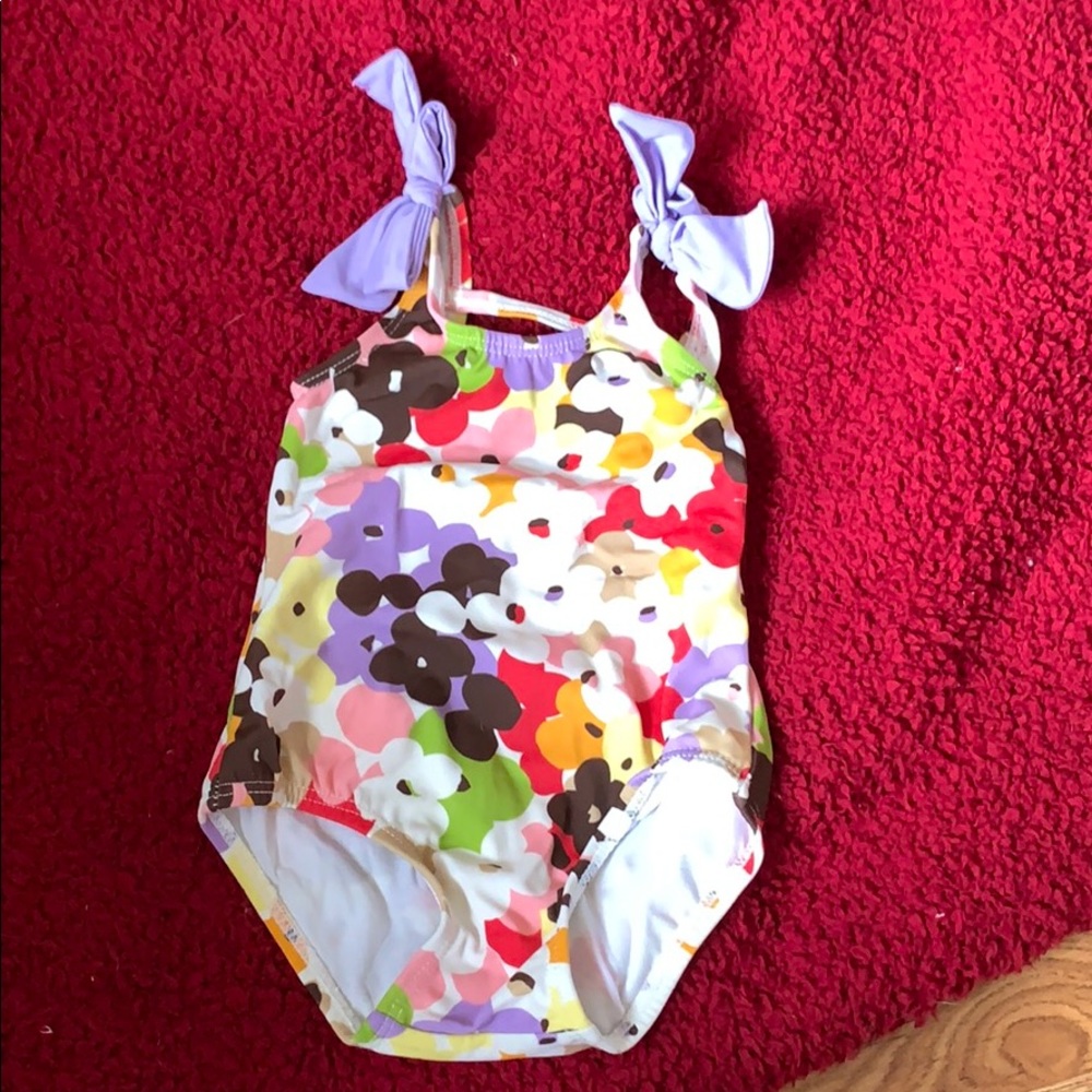 Bathing suit